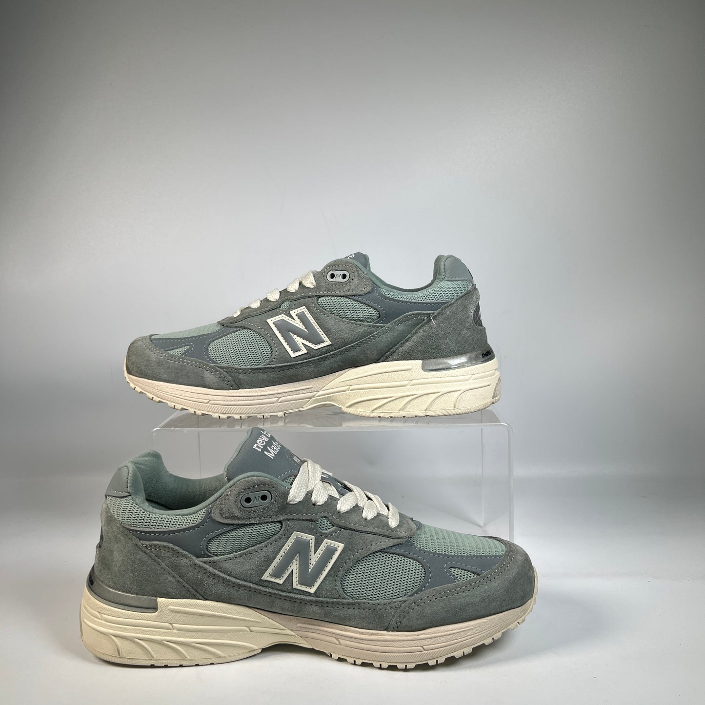 New Balance 993 Kith Pistachio (2022) Size 7.5 USED s23144