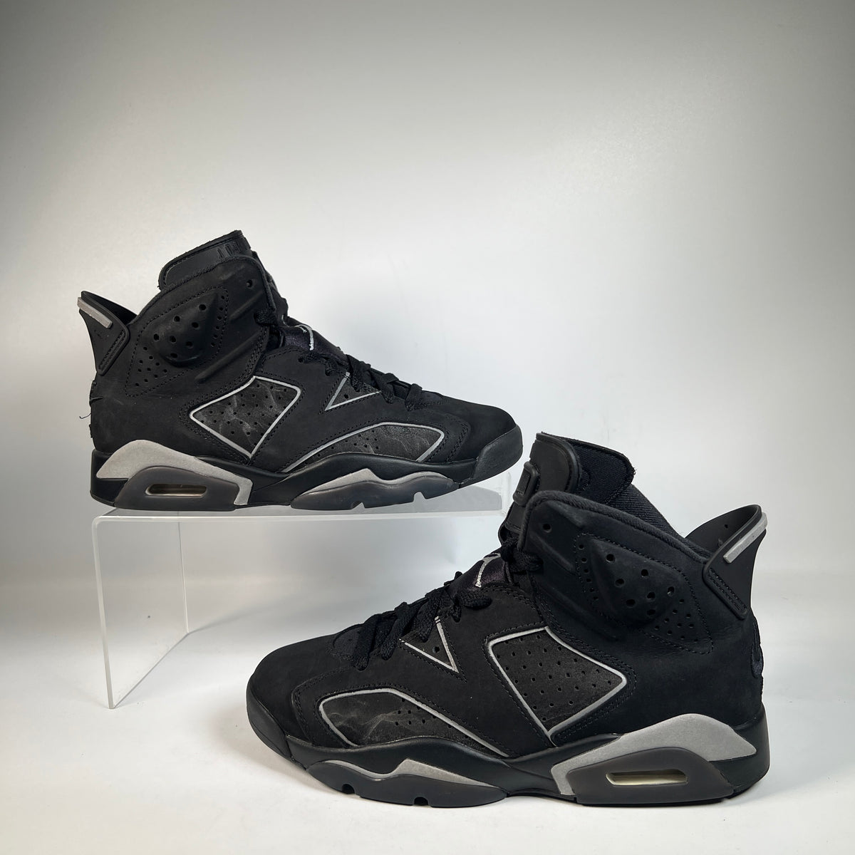 Jordan 6 Cap and Gown (2026) Size 7.5 USED s23238