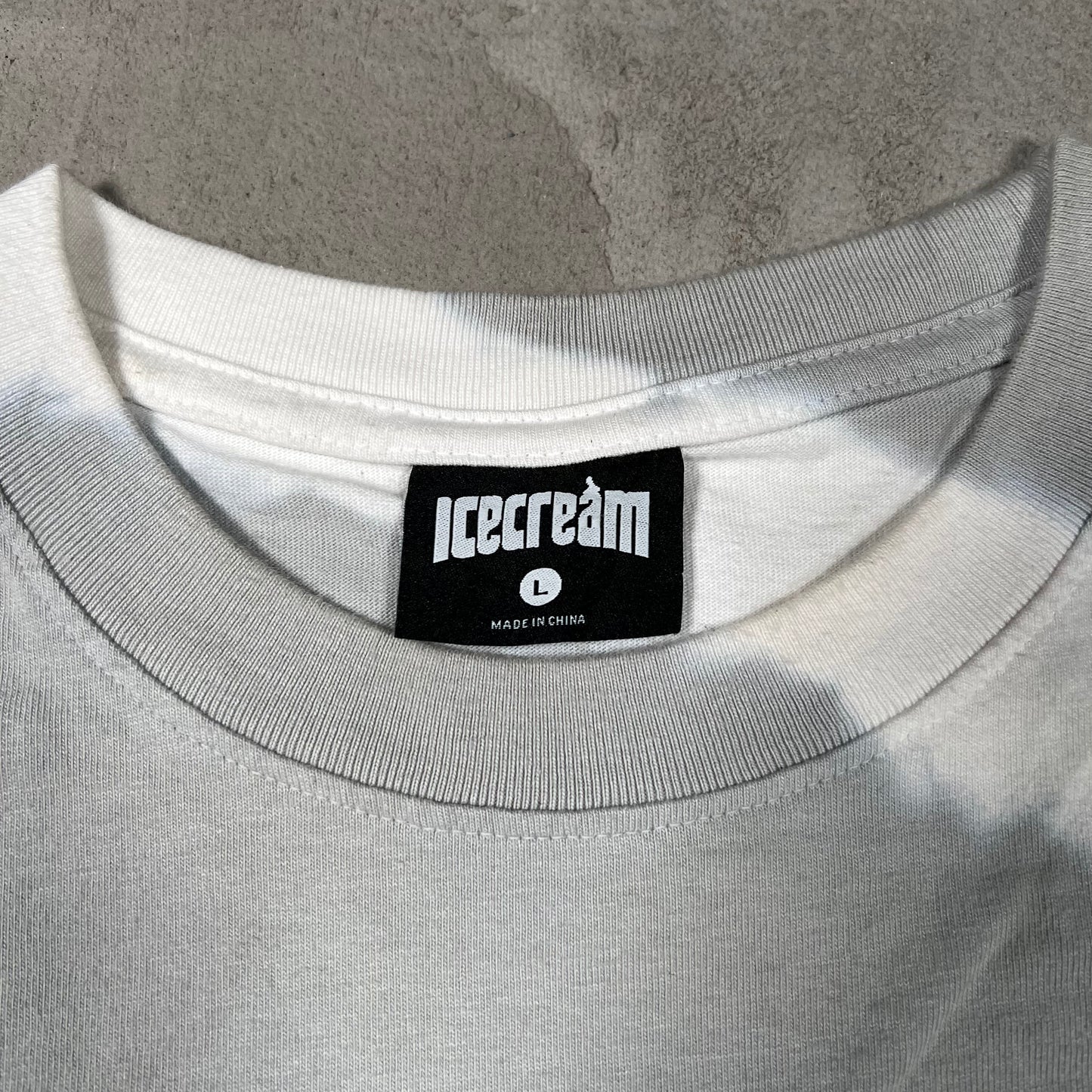 Ice Cream Tie Dye Grey/White Tee Size Large USED x17795
