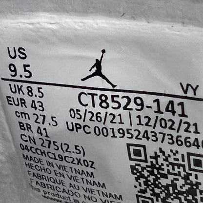 Jordan 6 Midnight Navy (2022) Size 9.5 USED s23205