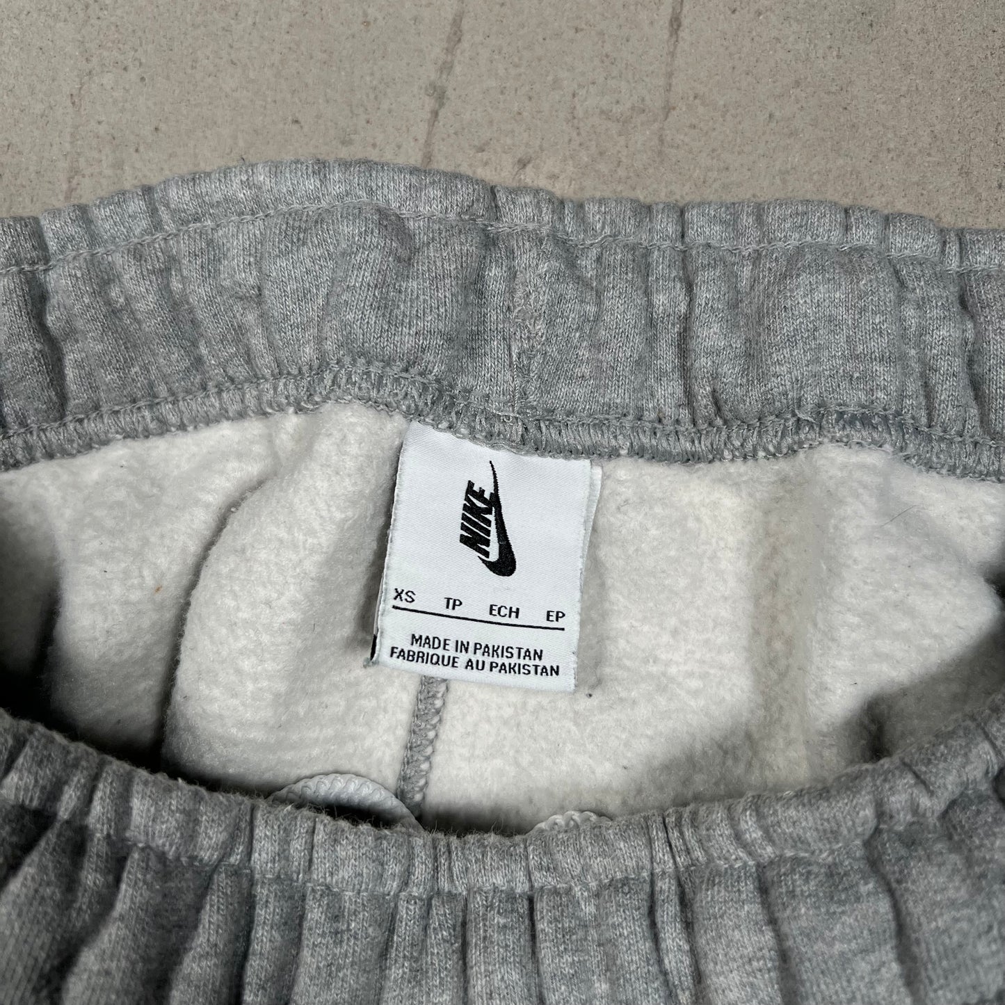 Nike Grey Sweatpants Size XS USED v19687