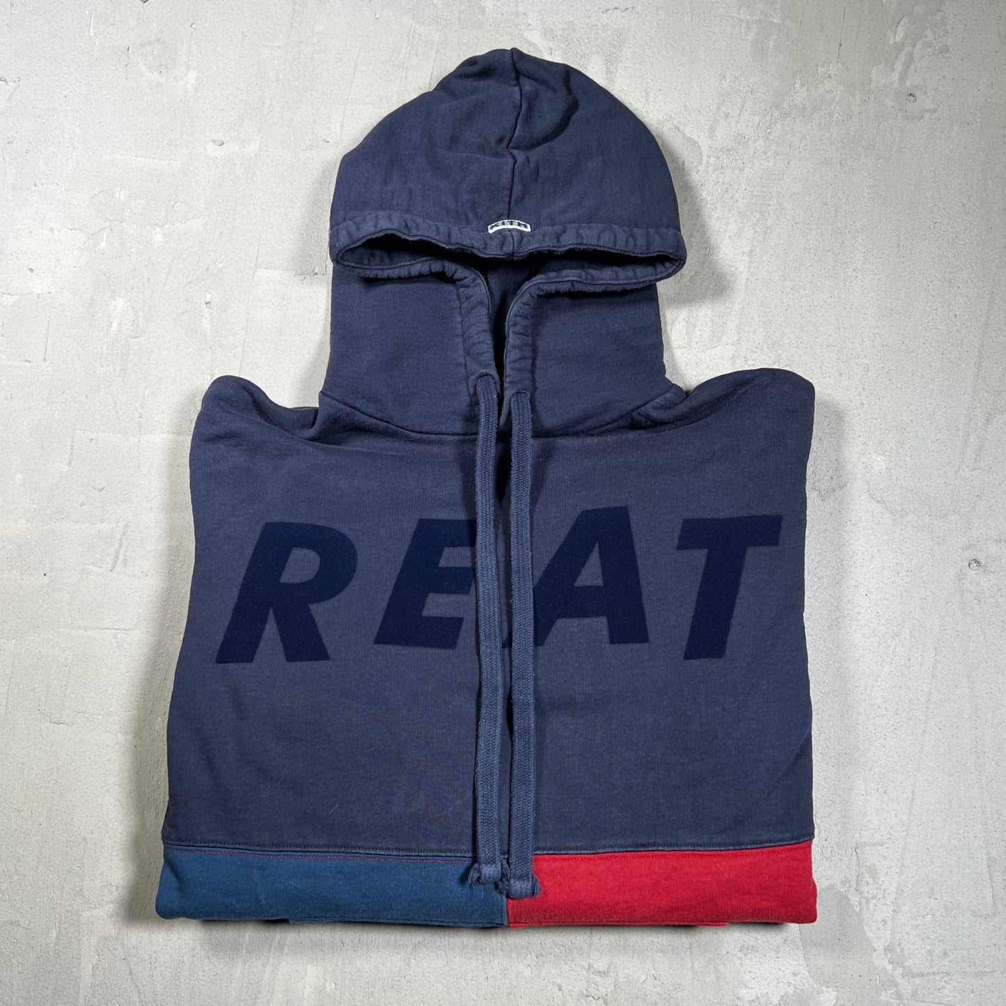 Kith Treats Triblock Pull Over Hoodie Size Medium USED x17889