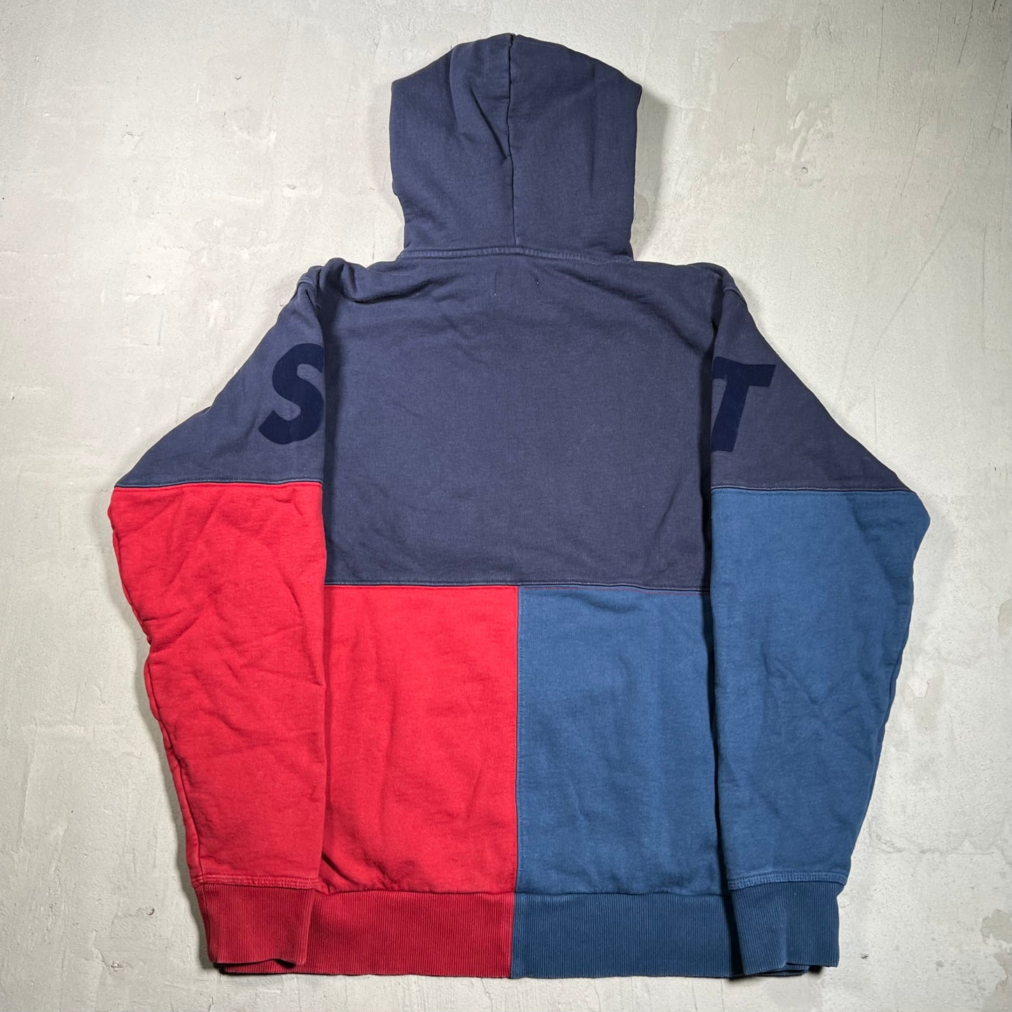 Kith Treats Triblock Pull Over Hoodie Size Medium USED x17889
