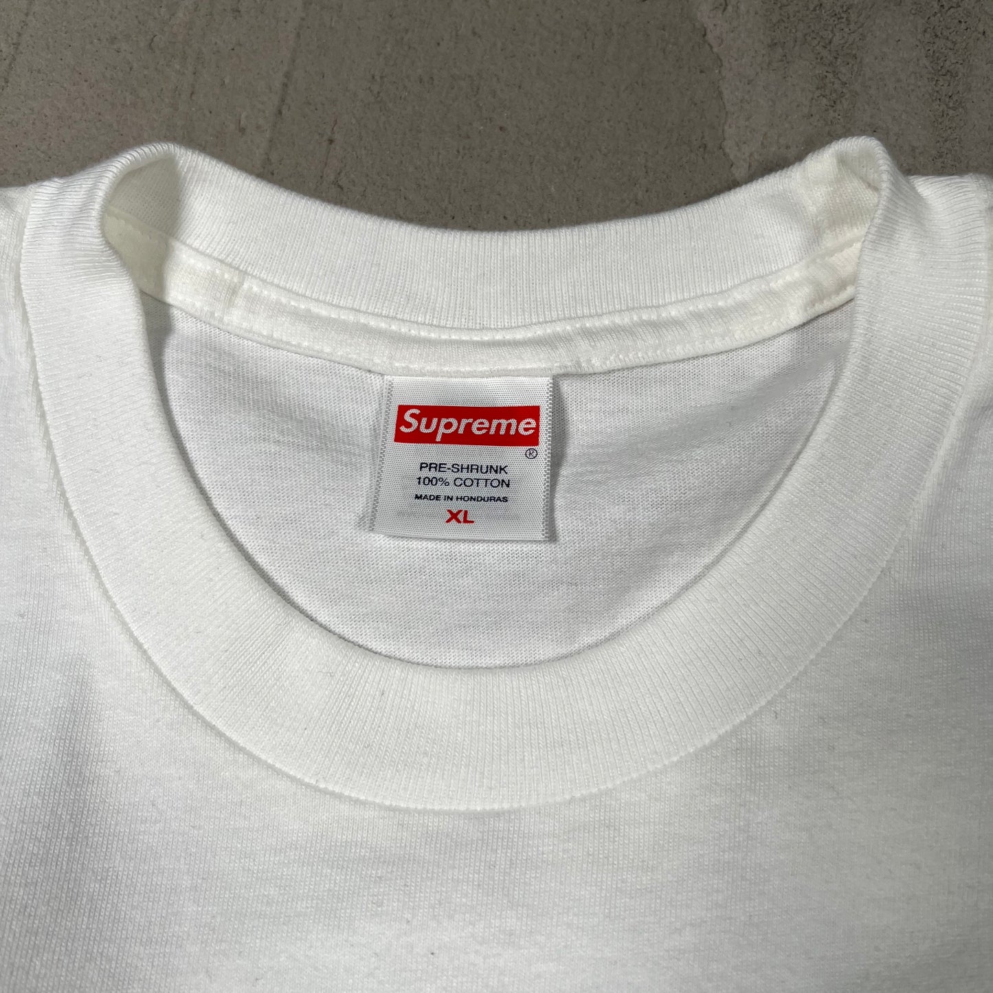 Supreme Painted White Tee Size XL USED x17856