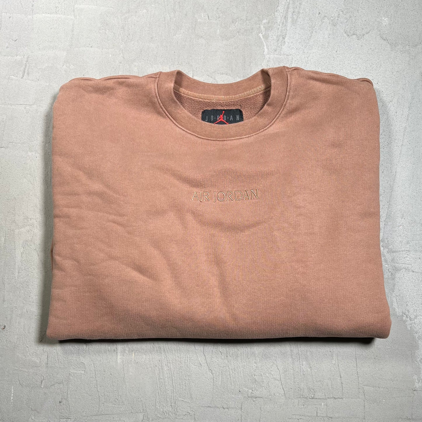 Air Jordan Basic Light Brown Crewneck Size XL USED v19735