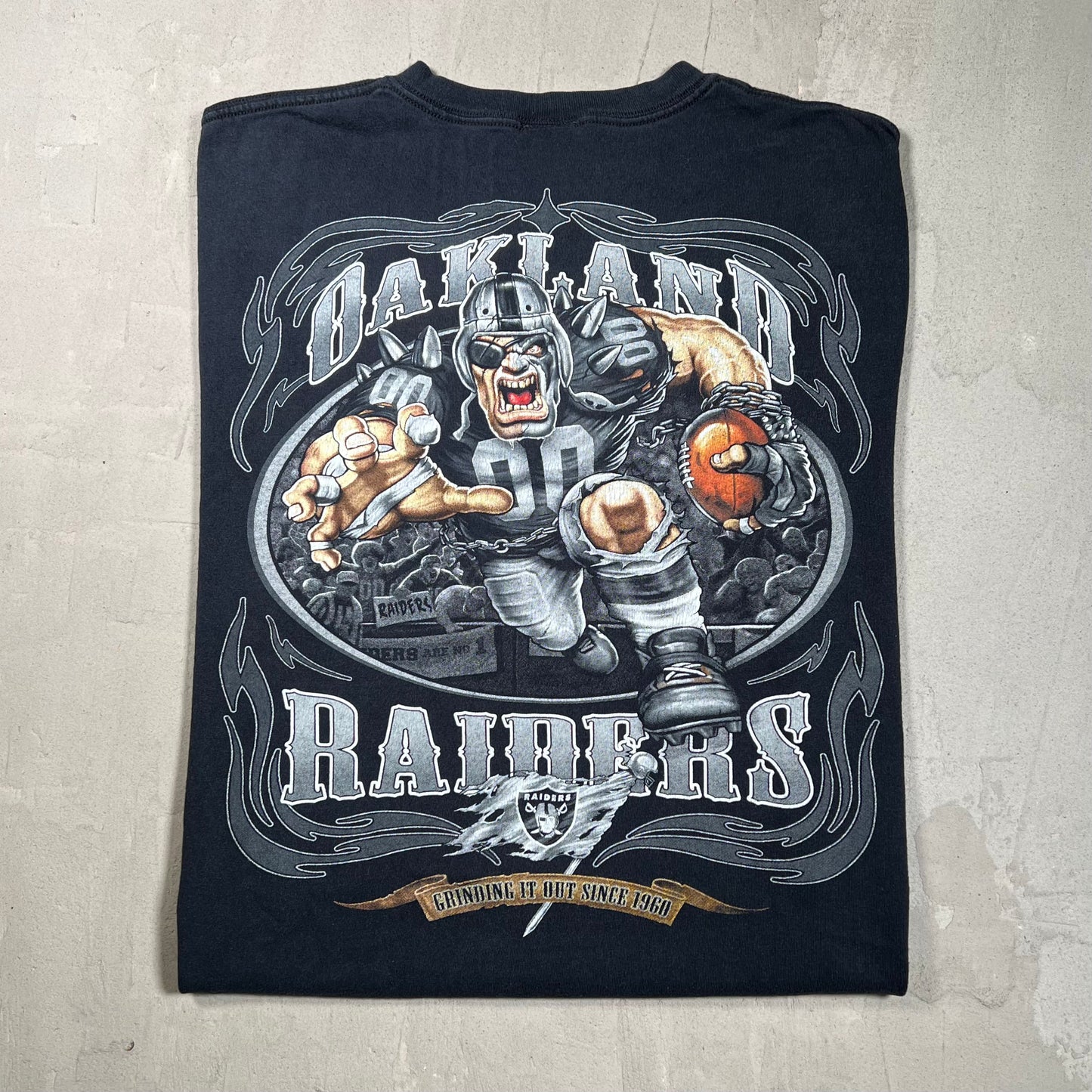 Y2K Oakland Raiders Cartoon Rusher Black Tee Size Large USED v19745