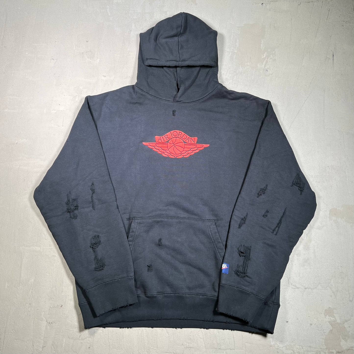 Jordan Wing Logo Distressed Black Hoodie Size Large USED v19733