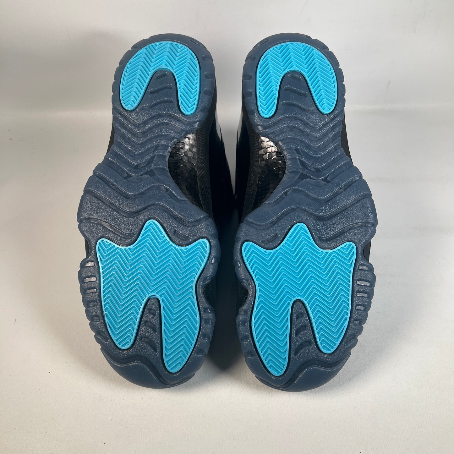 Jordan 11 Gamma Blue (2025) Size 10.5 NEW s23327