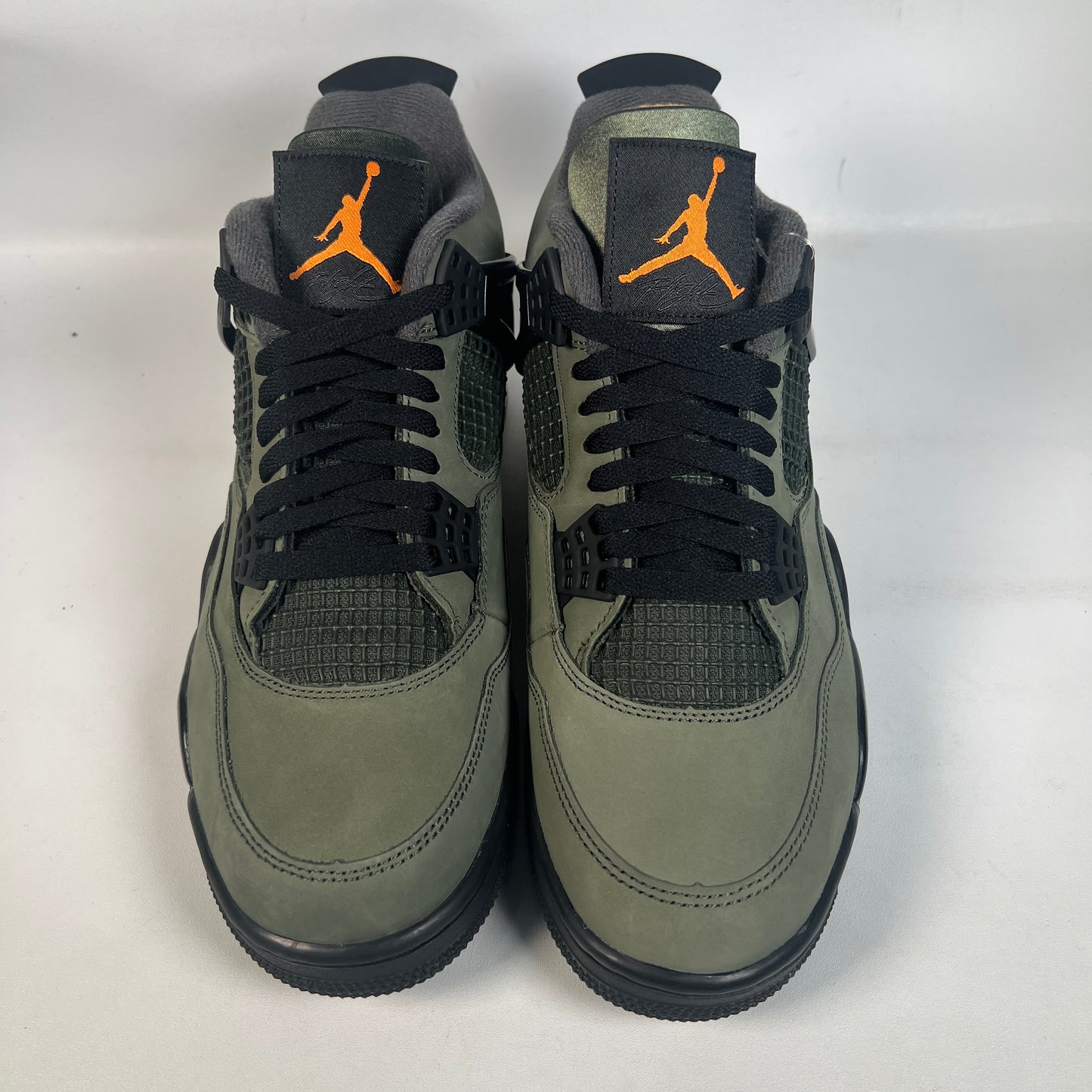 Jordan 4 Undefeated (2025) Size 9.5 NEW s23316