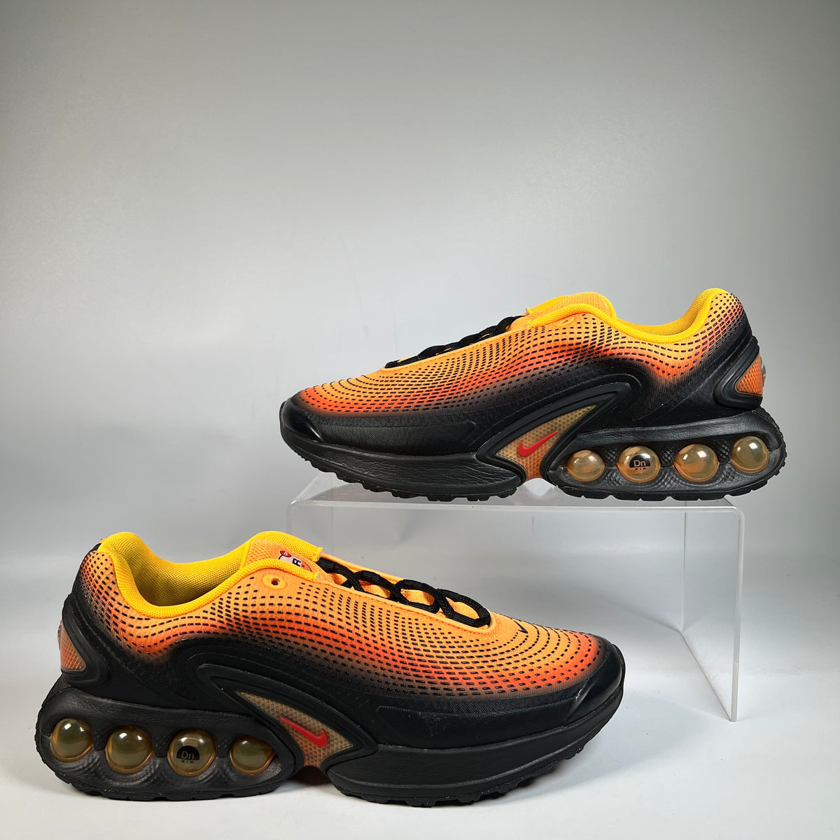 Nike Air Max Dn Laser Orange Comet Red (2024) Size 9.5 USED s23276