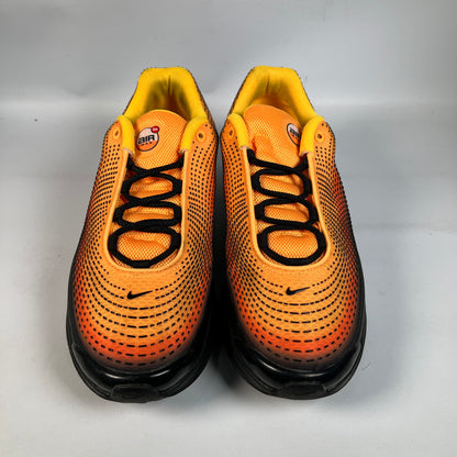 Nike Air Max Dn Laser Orange Comet Red (2024) Size 9.5 USED s23276