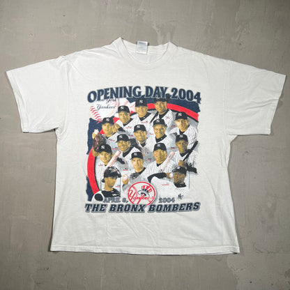 2004 Yankees Opening Day Roaster White Tee Size XL USED v19791