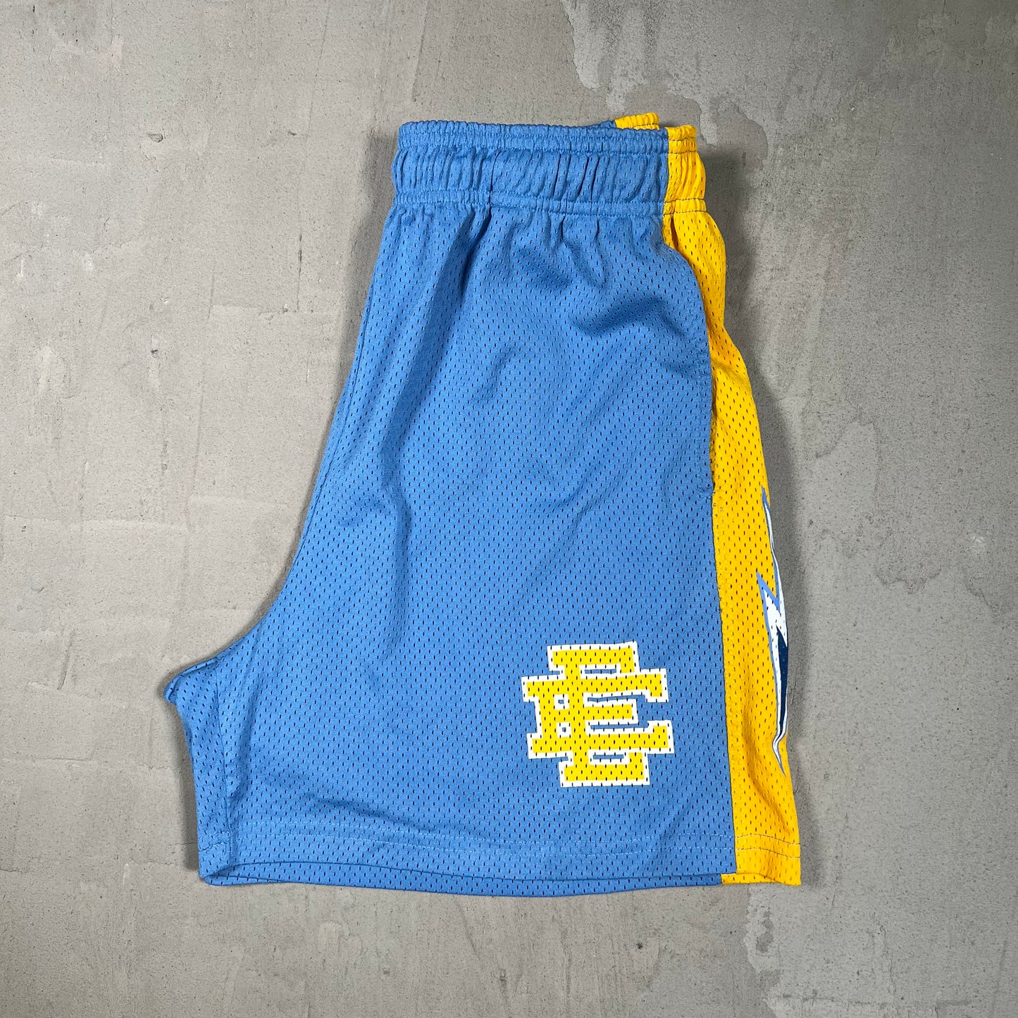 Eric Emanuel Bolt Blue/Yellow Shorts Size Large USED x17921