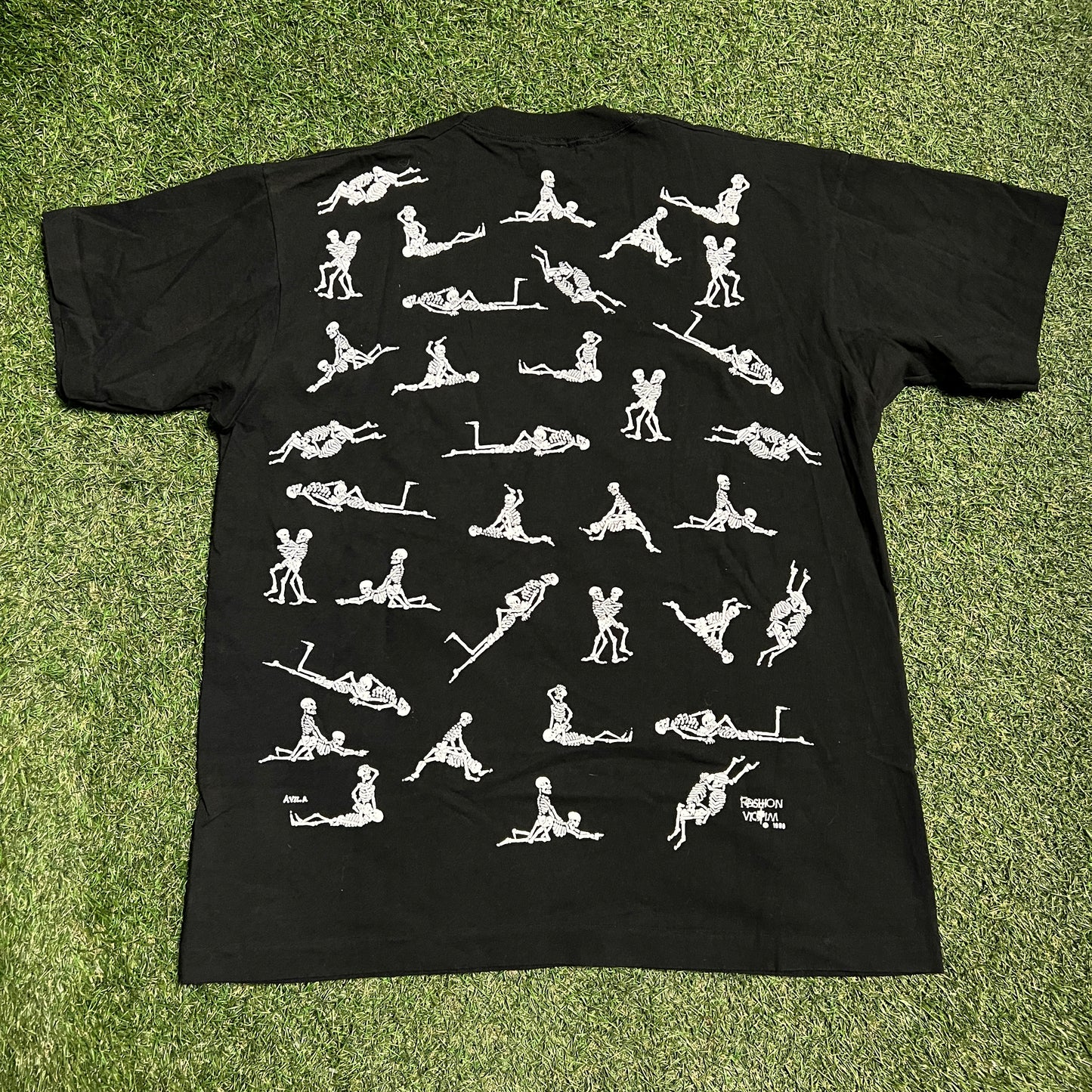 1990s Skeletons Sex Positions Black Tee Size XL USED v8242