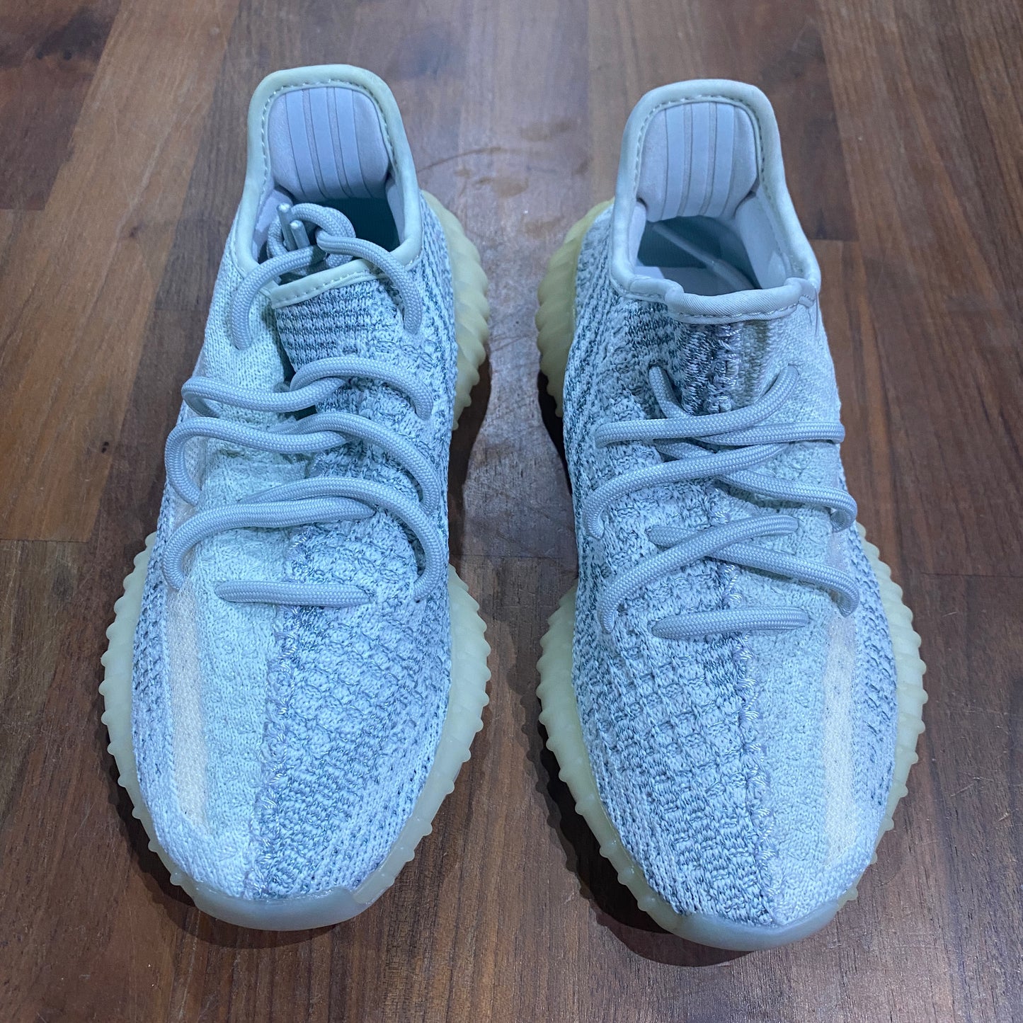 Adidas Yeezy 350 v2 Cloud Reflective Size 4 NEW s4421