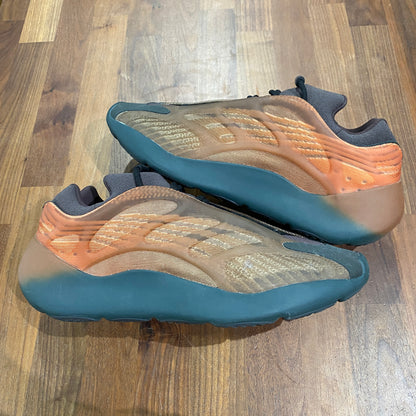 Adidas Yeezy 700 V3 Copper Fade Size 13 USED s14359