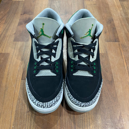 Jordan 3 Pine Green Size 8.5 USED s14043