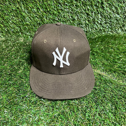 1996 World Series NY Yankees Brown Hat Size 7 1/4 USED v15952