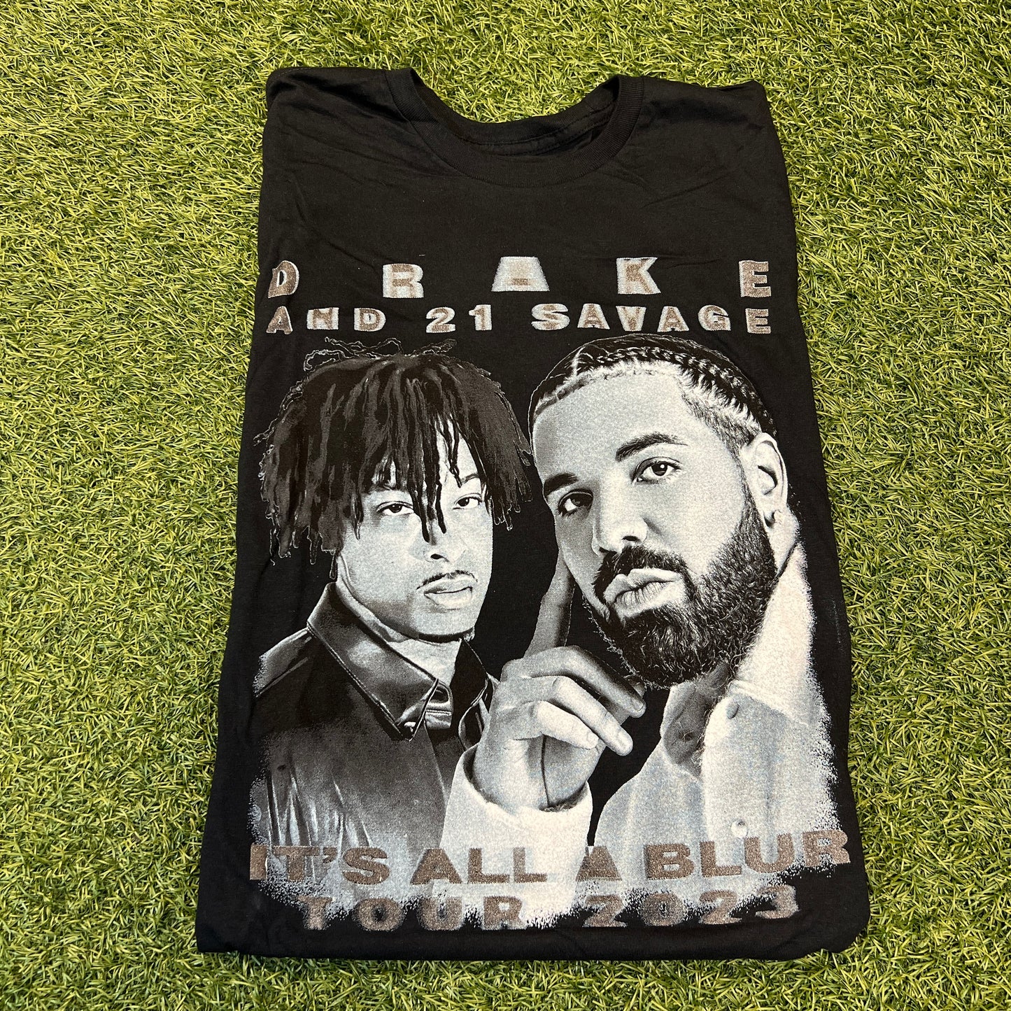 Drake & 21 Savage Bootleg It's All A Blur Tour 2023 Navy Tee Size Small NEW x8145