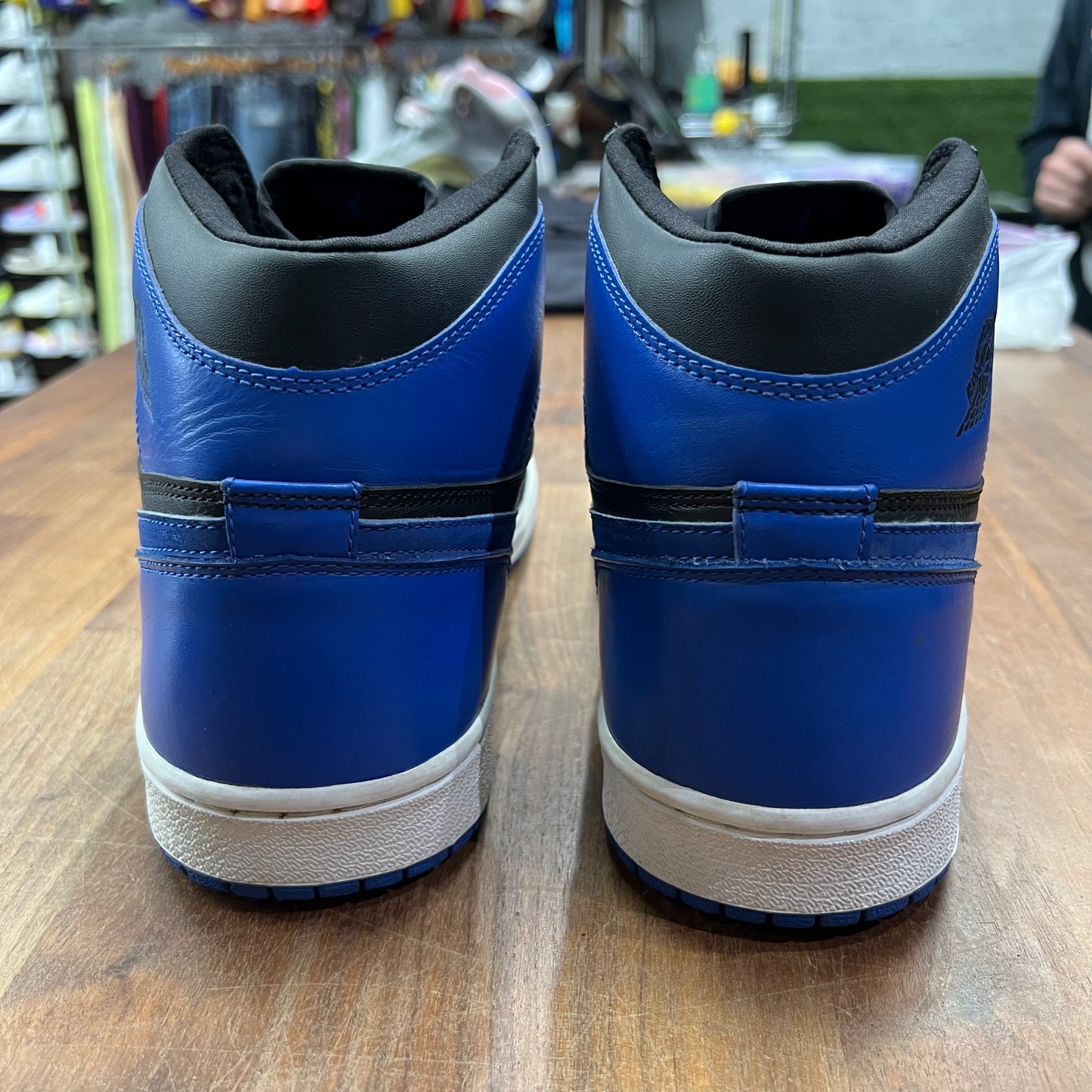 Jordan 1 Royal 2001 Size 11 USED NO BOX s3074