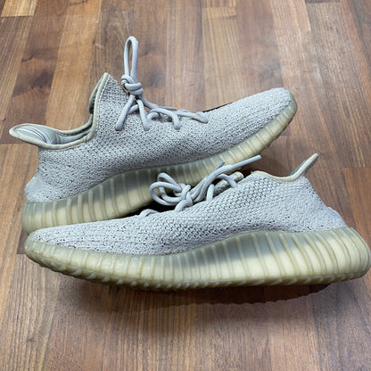 Yeezy 350v2 slate Size 10.5 USED s13426