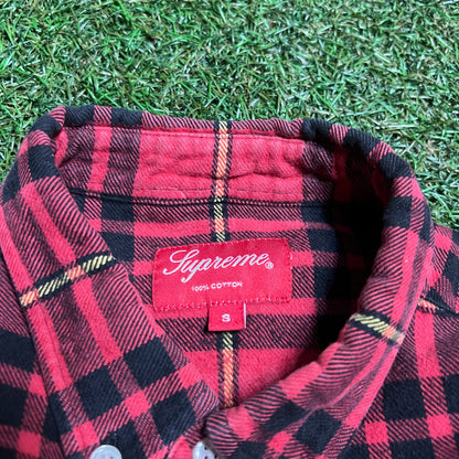 Supreme Red Flannel Size Small Used x4620