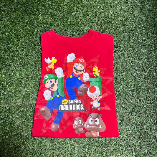 New Super Mario Bros Red Tee Size Kids XL USED V12745