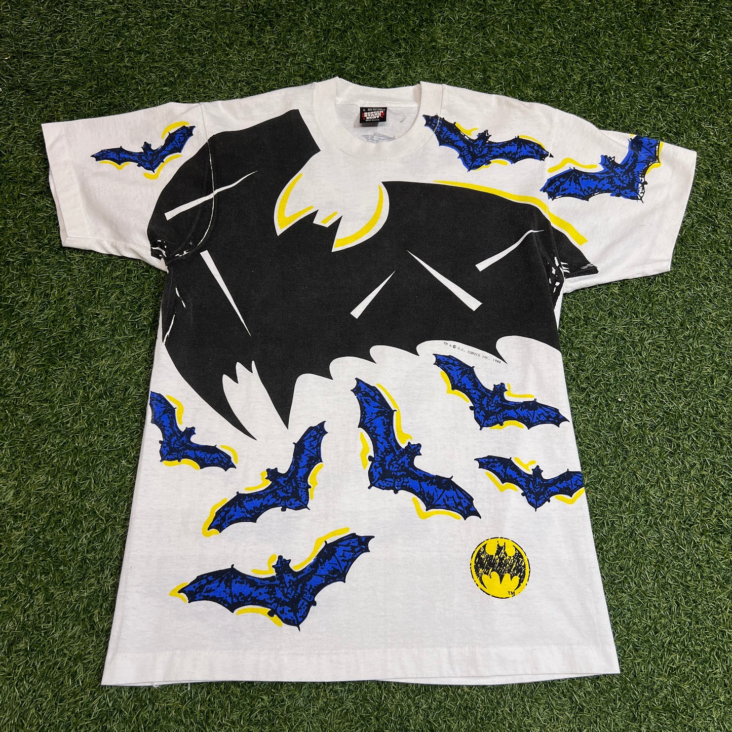 Batman full print bats 1988 print screen star Tee Size Large USED v3319