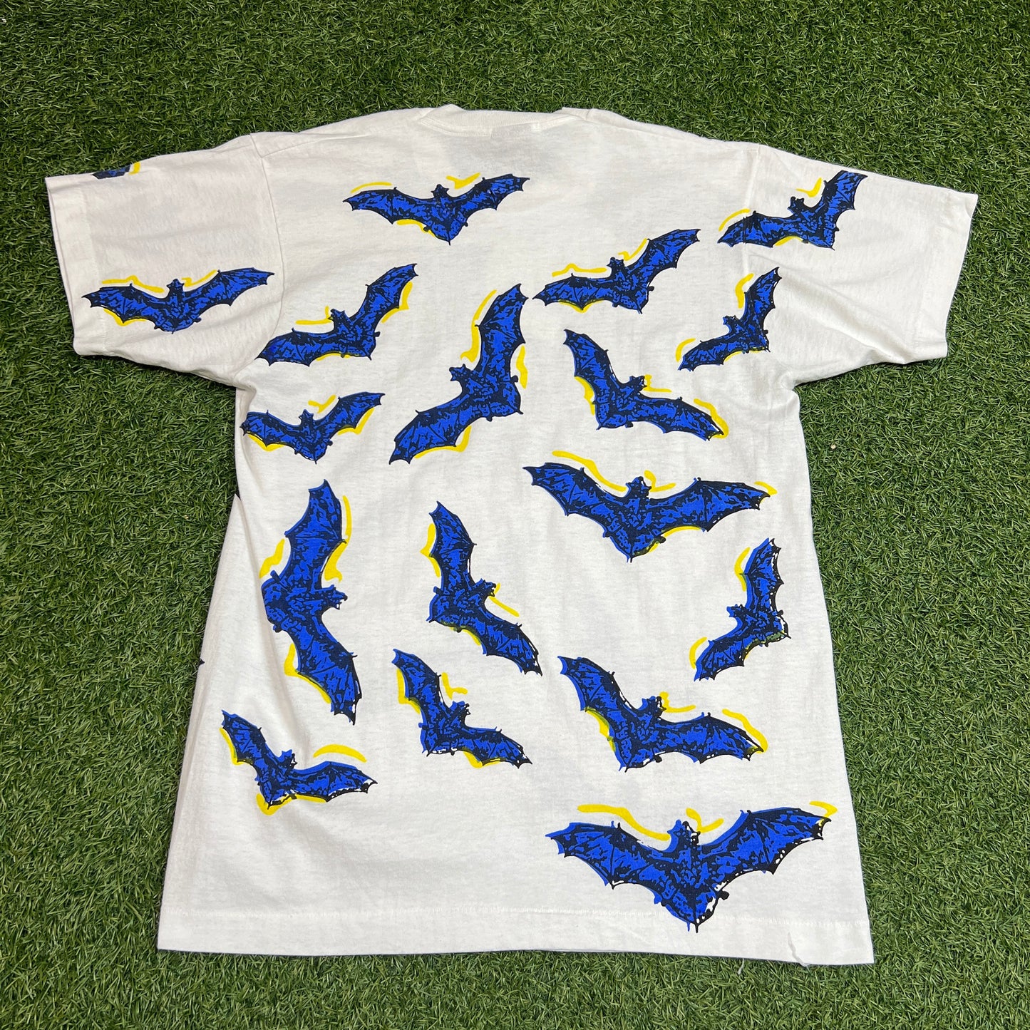 Batman full print bats 1988 print screen star Tee Size Large USED v3319