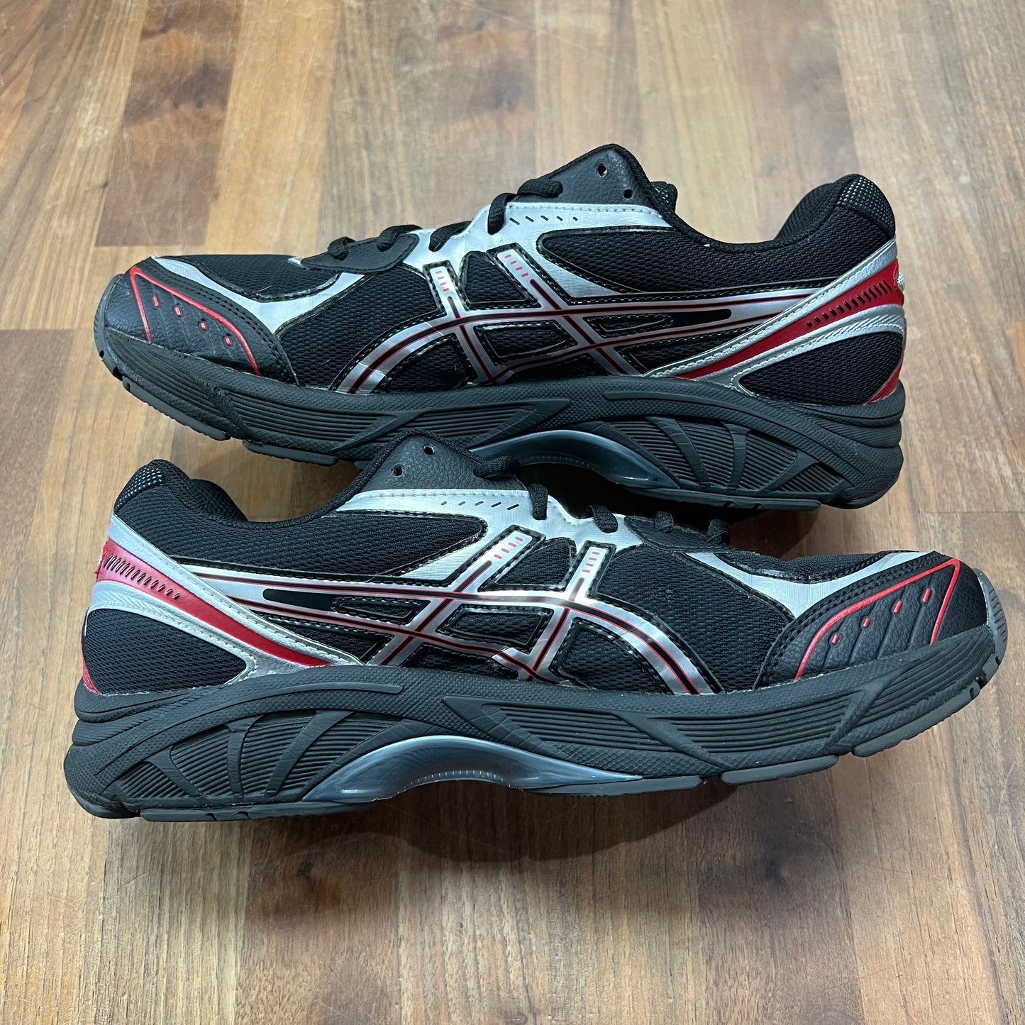 Asics GT-2160 Black Pure Silver Red Size 10.5 USED s15943