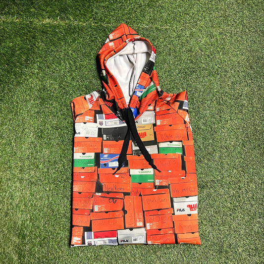 AOP nike shoe box hoodie Size 3XL USED v12110