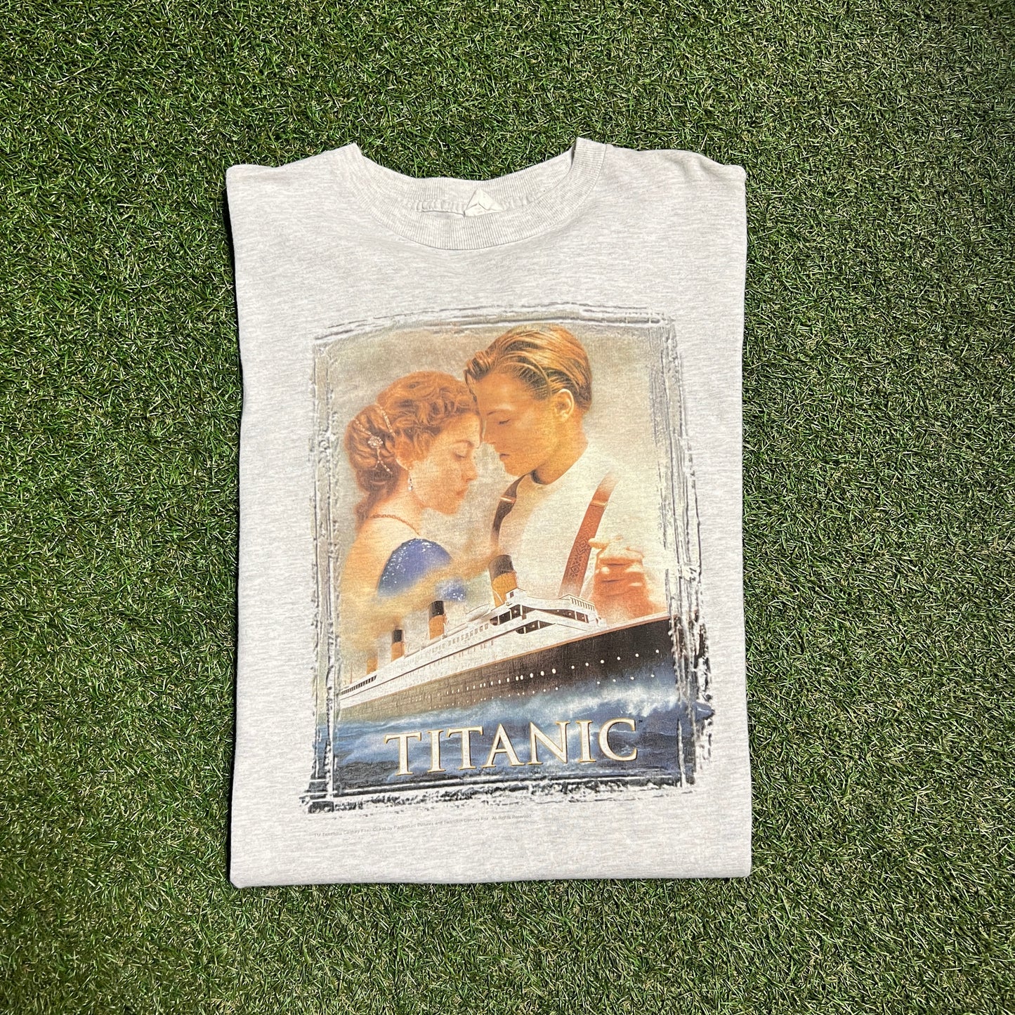 Titanic 1998 Warner Bros Tee Size XL USED v9326