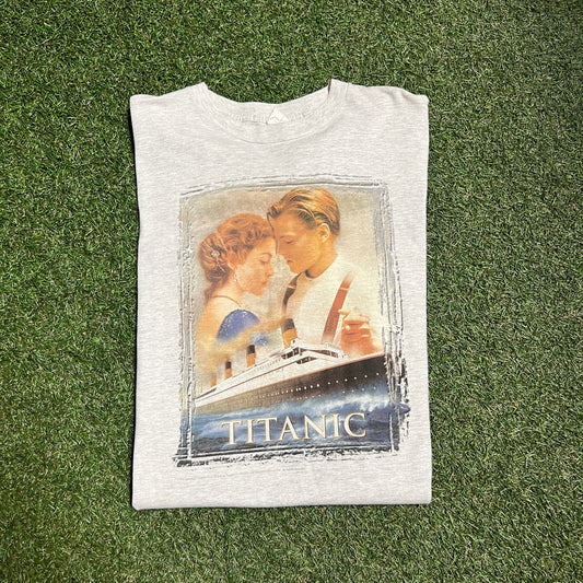 Titanic 1998 Warner Bros Tee Size XL USED v9326