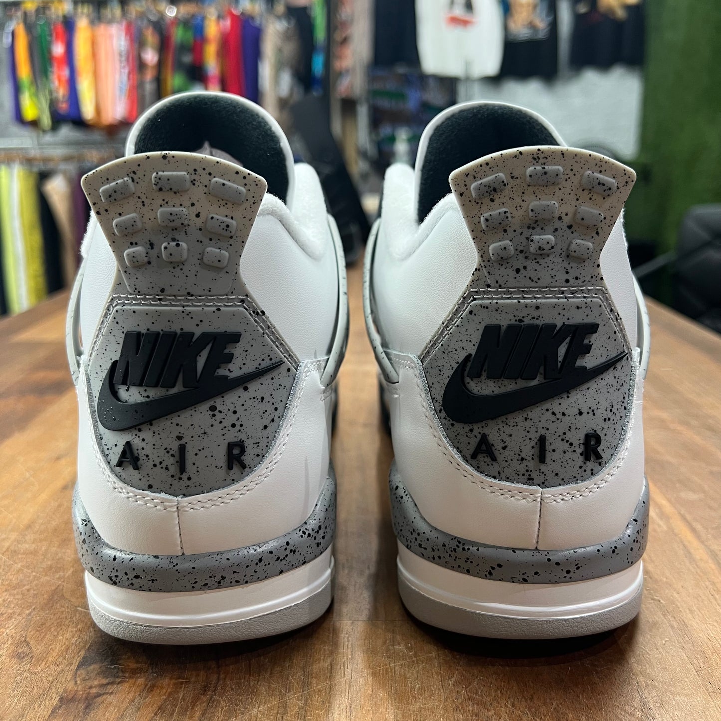 Jordan 4 White Cement (2025) Size 8 NEW s16193