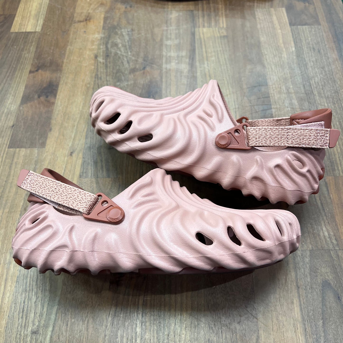 Crocs Salehe Bembury Kuwata Size 9 USED s16218