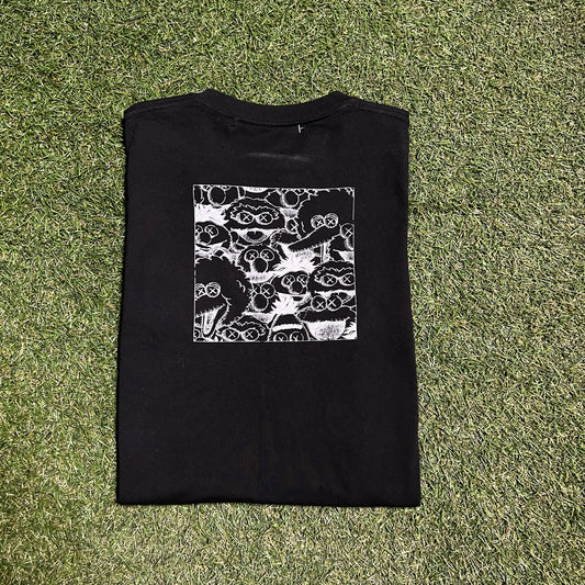 Kaws Uniqlo Black X Tee Size XS NEW x9514