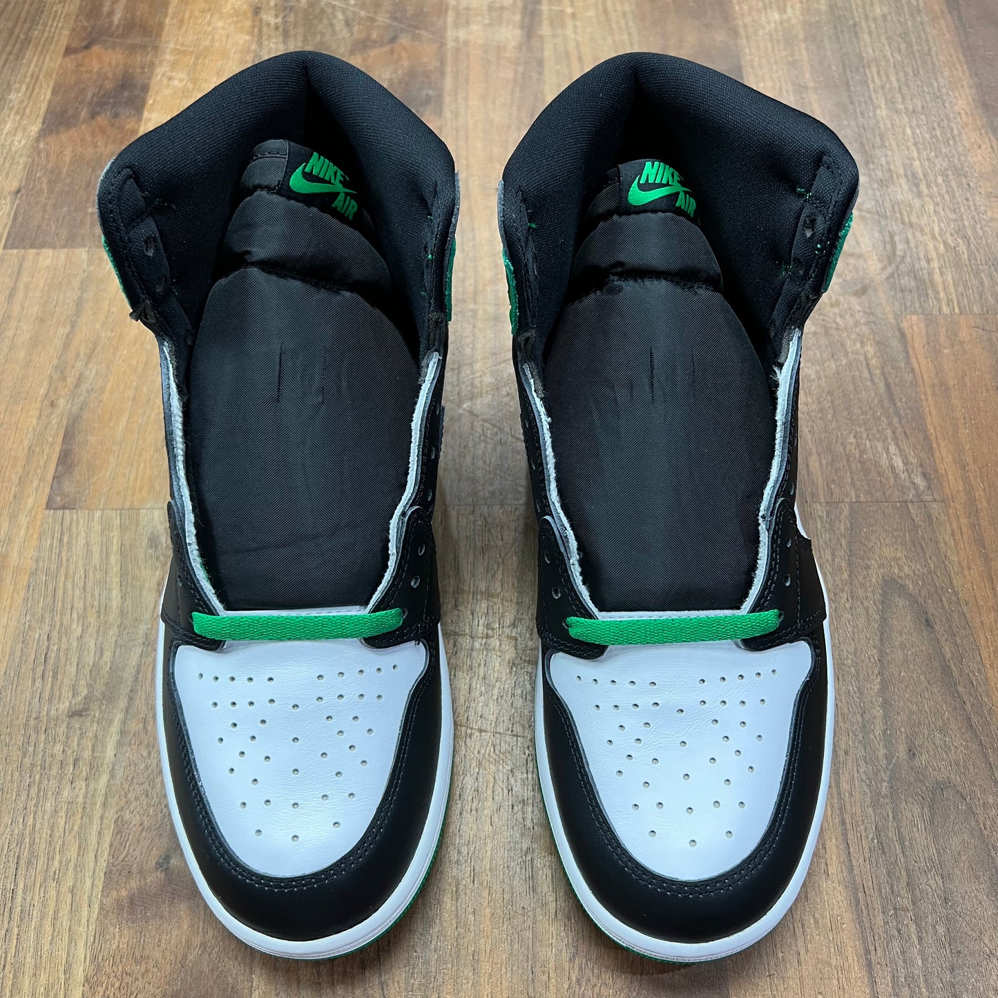 Jordan 1 High Lucky Green Size 10.5 NEW s16346