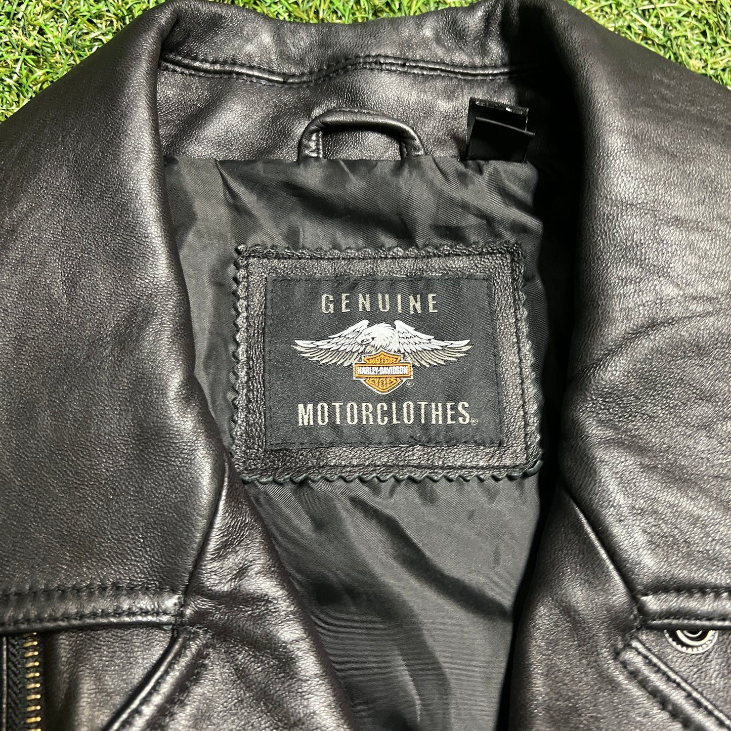 Harley Davidson Embossed Logo Leather Black Jacket Size XL USED v14222