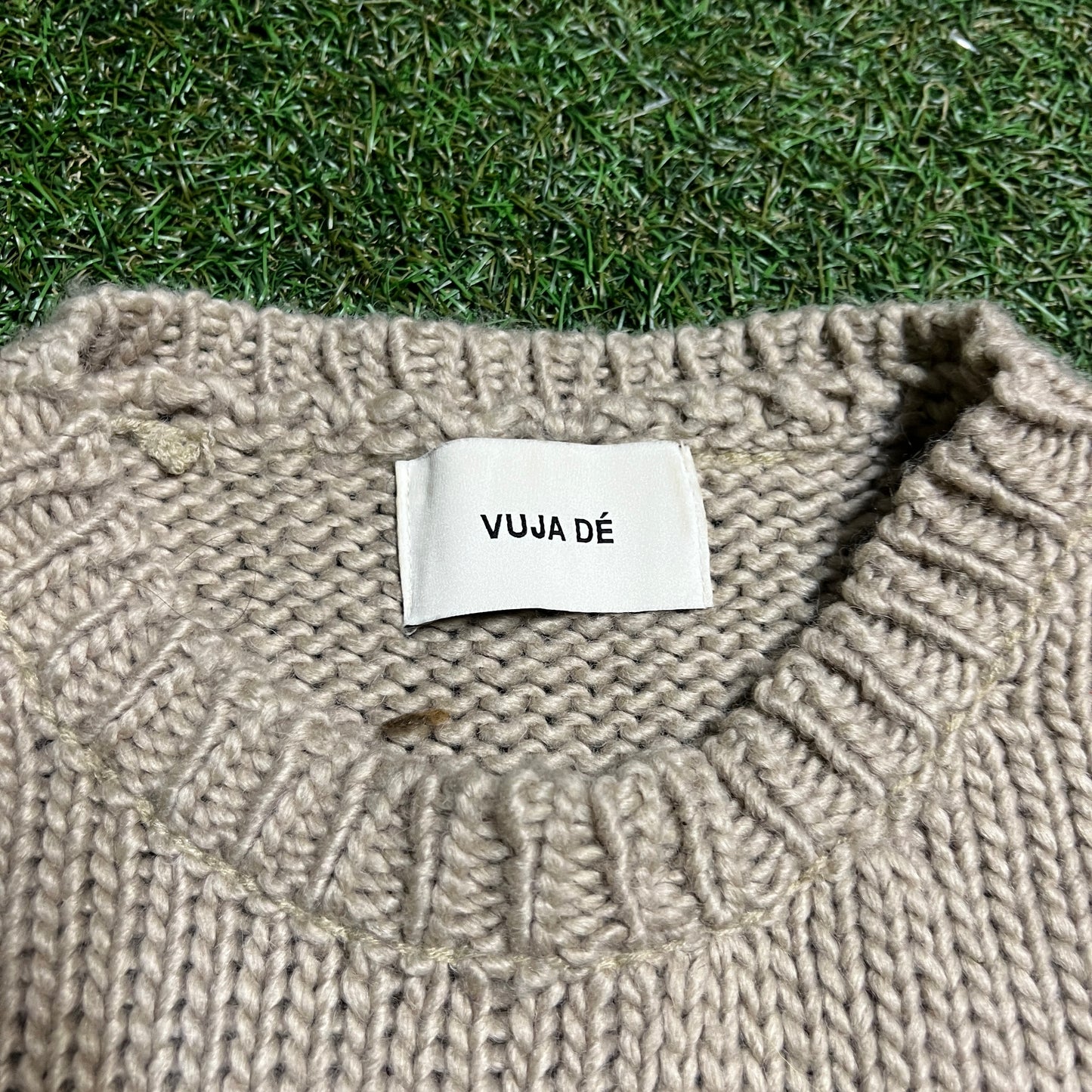 Vuja De Knit Sailors Sweater Tan Size Large USED v14218