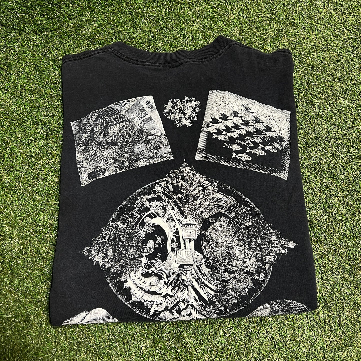 1991 MC Escher Longsleeve Black Art Tee Size XL USED v15307