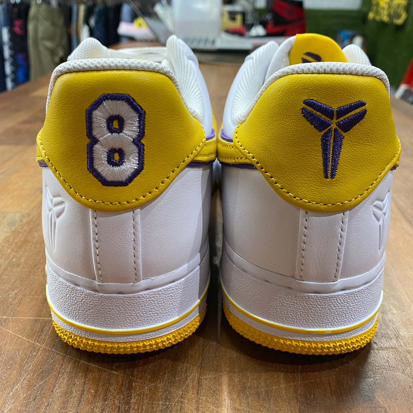 Nike AF1 Kobe Lakers Home Size 8 NEW s14941