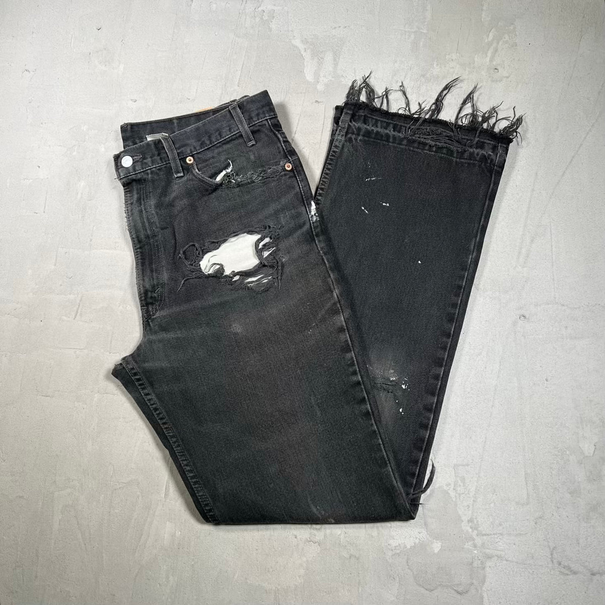 1990s Levis Boot Cut Black Denim Jeans Size 36x34 USED v20453