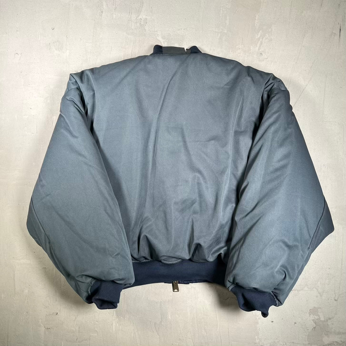 GV Gallery Navy Blue Reversible Bomber Jacket Size Medium USED x18993