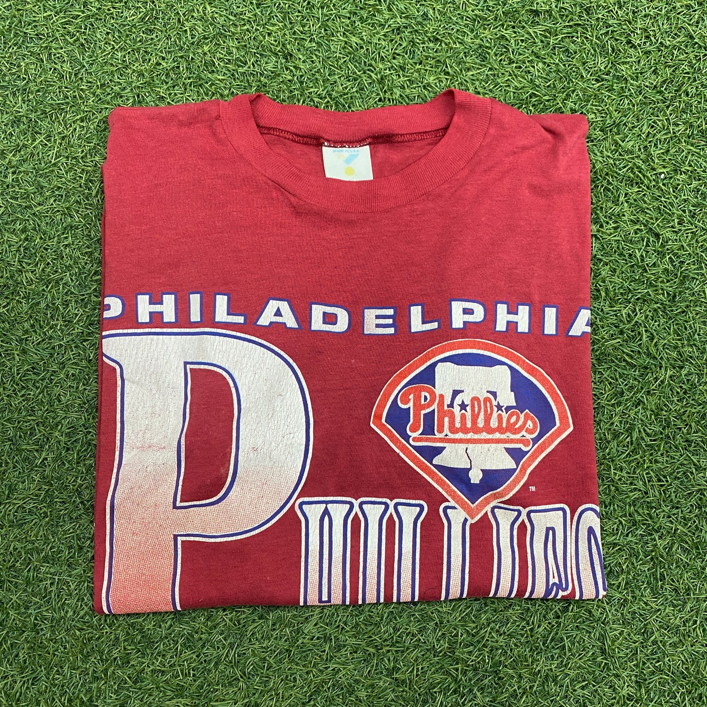 1991 Philadelphia Philles Red Tee Size Large USED v14863