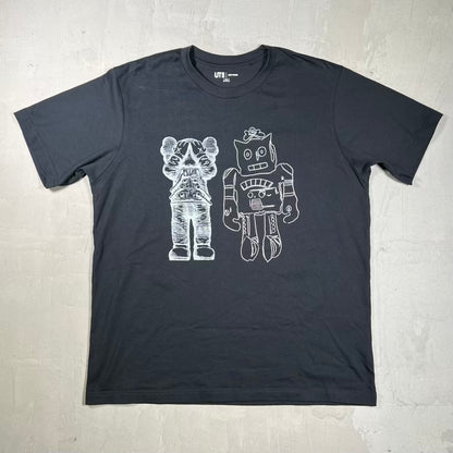 Kaws Warhol Uniqlo Figure Tee Black Size XL NEW x19004