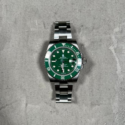 Bape Type 1 BapeX Hulf Silver/Green Watch USED x18996