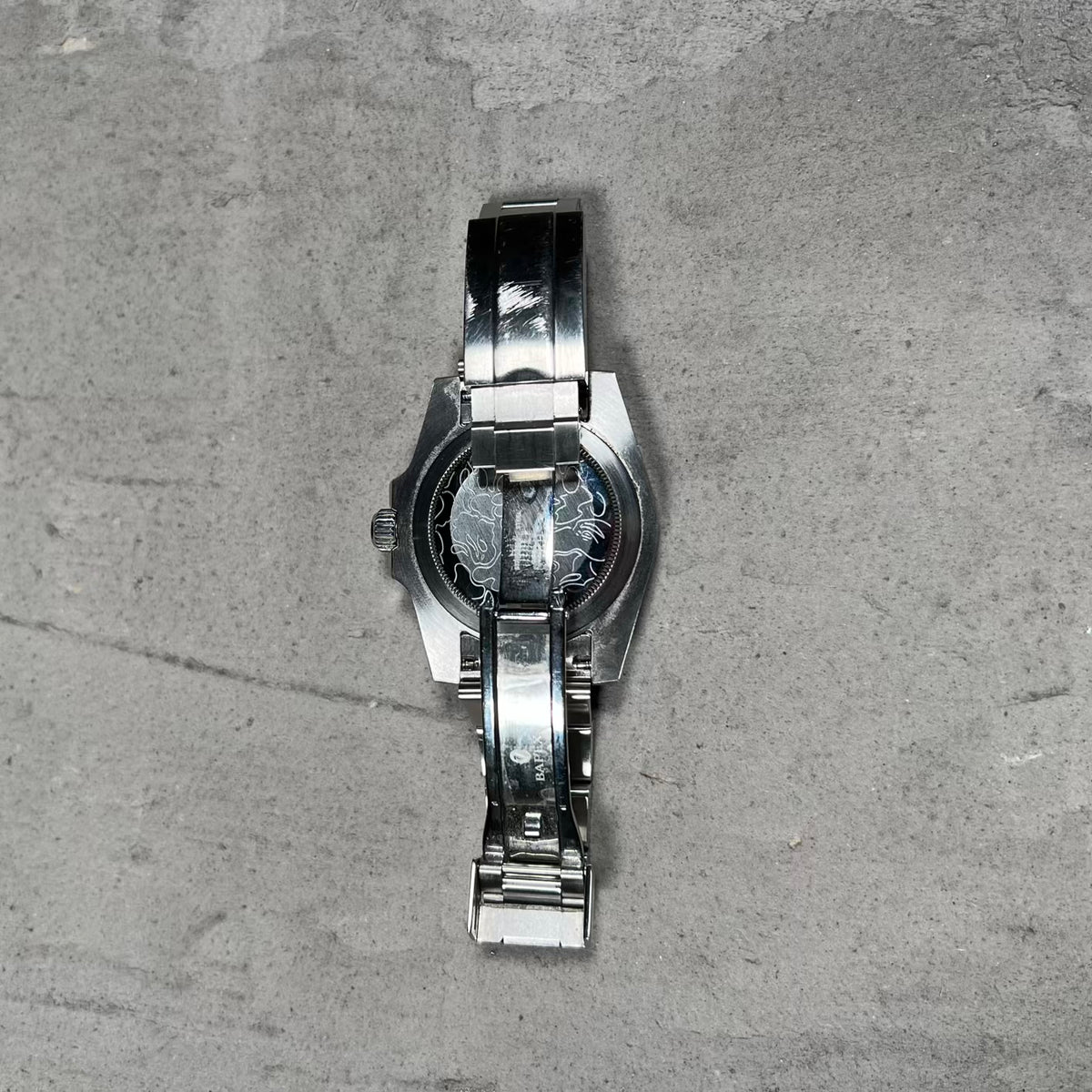 Bape Type 1 BapeX Hulf Silver/Green Watch USED x18996