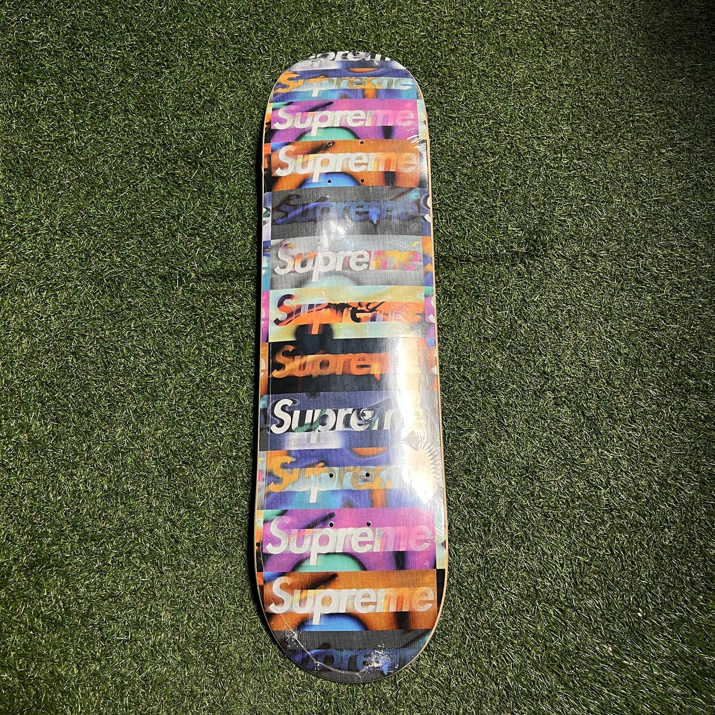 Supreme SS20 Distorted Logo Skateboard Deck Black NEW x11897