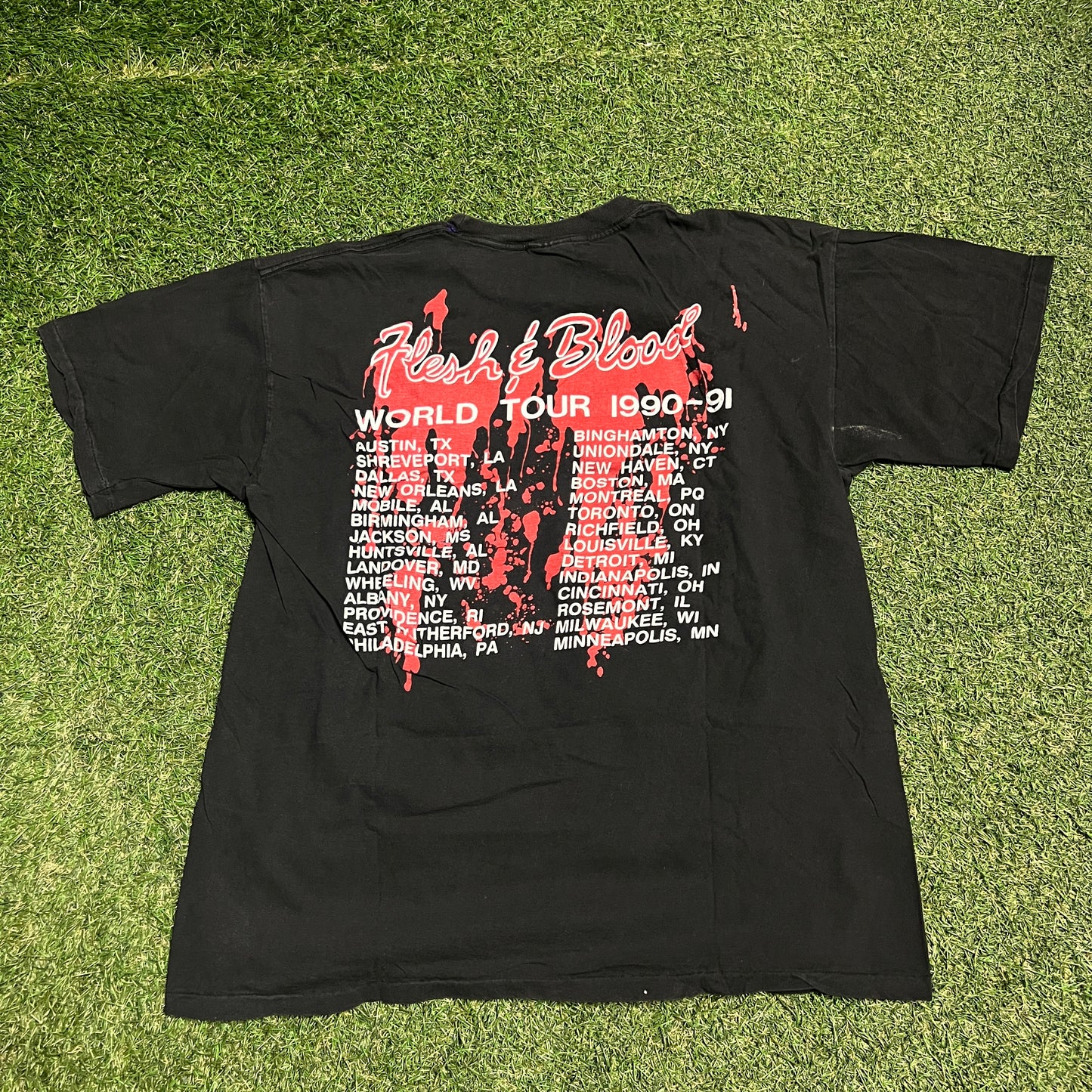 1990 Poison Flesh and Blood Tour Black Tee Size XL USED v15386