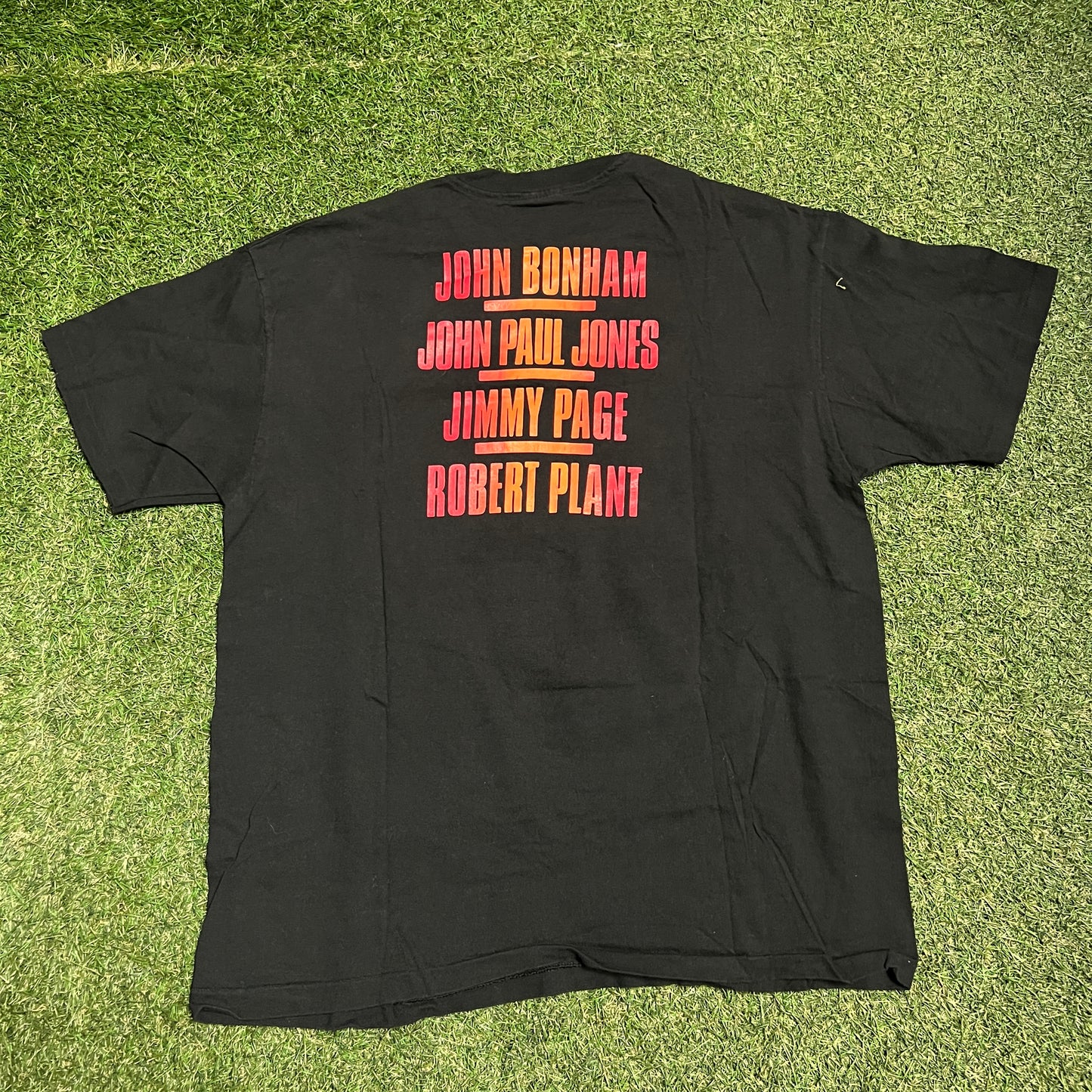 1996 Led Zeppelin Angle Wings Hanes Tag Black Tee Size XL USED v15387